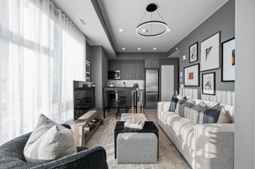440-110 18A Street Nw, Calgary, AB - Indoor Photo Showing Living Room