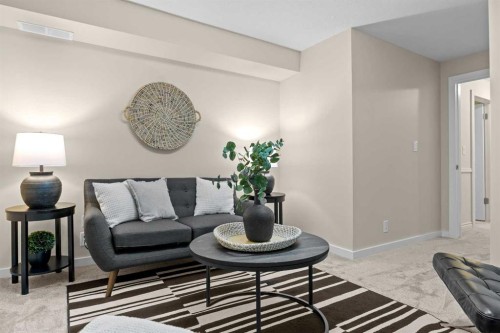 415 28 Avenue Nw, Calgary, AB - Indoor