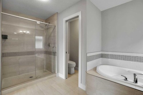 92 Masters Court Se, Calgary, AB 