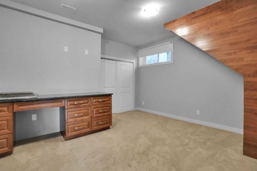 92 Masters Court Se, Calgary, AB 