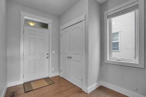 92 Masters Court Se, Calgary, AB 