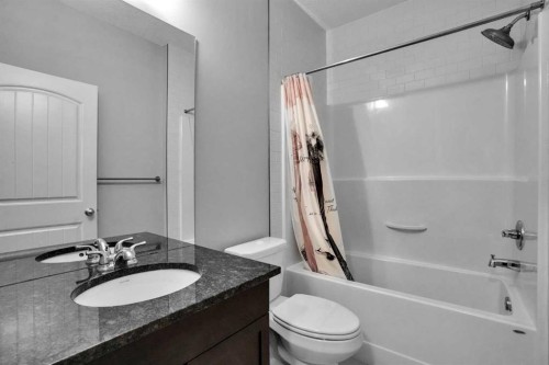 92 Masters Court Se, Calgary, AB 