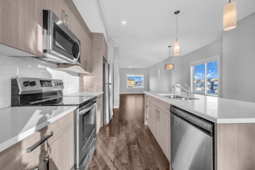 450 Canals Crossing Sw, Airdrie, AB 