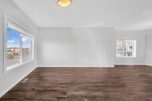 450 Canals Crossing Sw, Airdrie, AB 