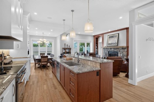 1640 16 Street Se, Calgary, AB - Indoor Photo Showing Kitchen With Upgraded Kitchen