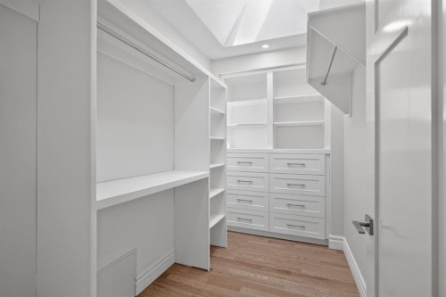 1640 16 Street Se, Calgary, AB - Indoor