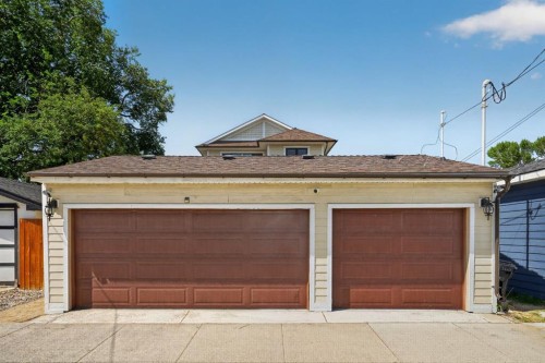 1640 16 Street Se, Calgary, AB - Outdoor With Exterior