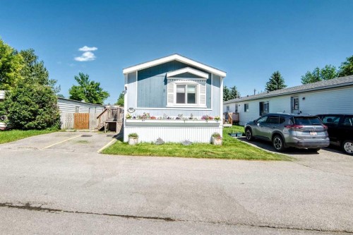 130-6724 17 Avenue Se, Calgary, AB 