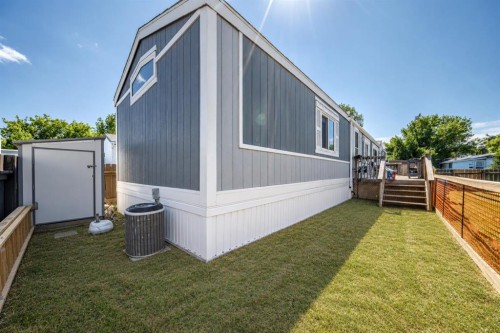 130-6724 17 Avenue Se, Calgary, AB 