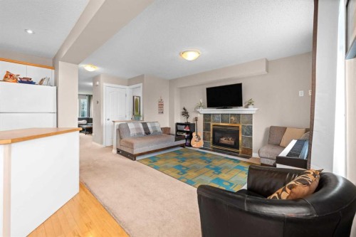 40 Hidden Point Nw, Calgary, AB 