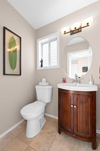 40 Hidden Point Nw, Calgary, AB 