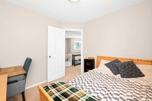 40 Hidden Point Nw, Calgary, AB 