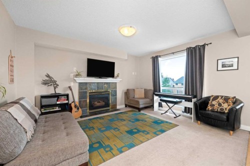 40 Hidden Point Nw, Calgary, AB 