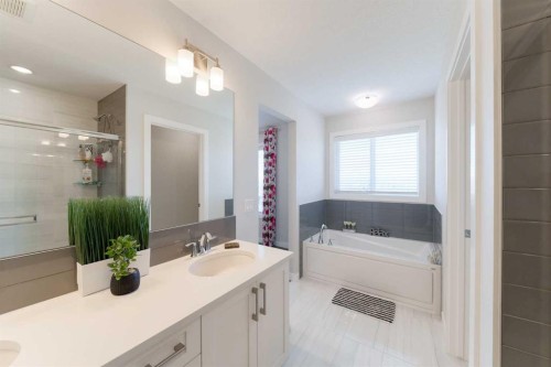 415 Rivercrest Boulevard, Cochrane, AB 