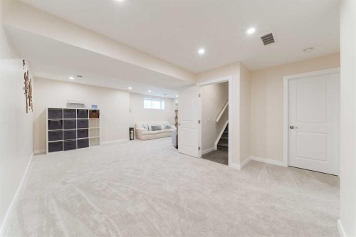 415 Rivercrest Boulevard, Cochrane, AB 