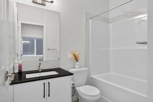 274 Lucas Place Nw, Calgary, AB 