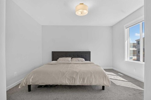 274 Lucas Place Nw, Calgary, AB 