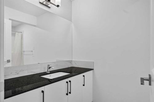 274 Lucas Place Nw, Calgary, AB 