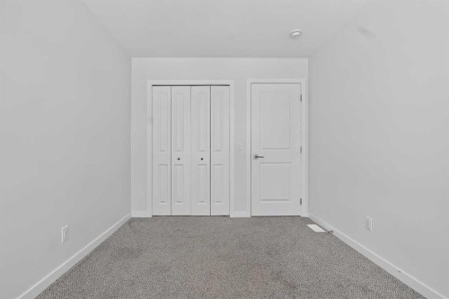 274 Lucas Place Nw, Calgary, AB 