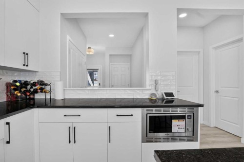 274 Lucas Place Nw, Calgary, AB 