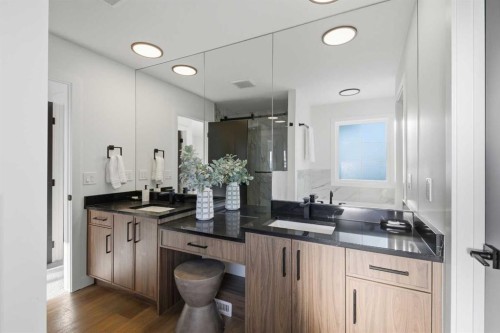 13 Topaz Place, Cochrane, AB - Indoor Photo Showing Bathroom