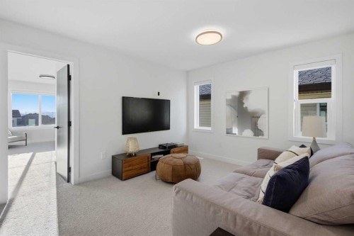 13 Topaz Place, Cochrane, AB - Indoor