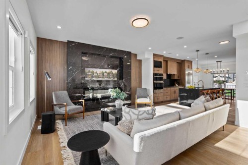 13 Topaz Place, Cochrane, AB - Indoor Photo Showing Living Room