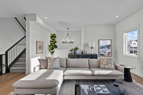 13 Topaz Place, Cochrane, AB - Indoor Photo Showing Living Room