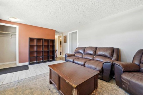 89 Spring Haven Close Se, Airdrie, AB 