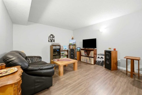 89 Spring Haven Close Se, Airdrie, AB 