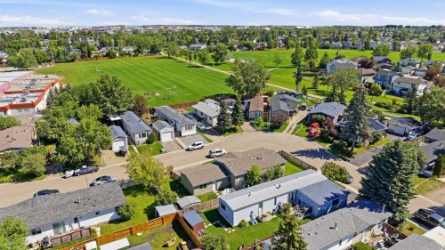 89 Spring Haven Close Se, Airdrie, AB 