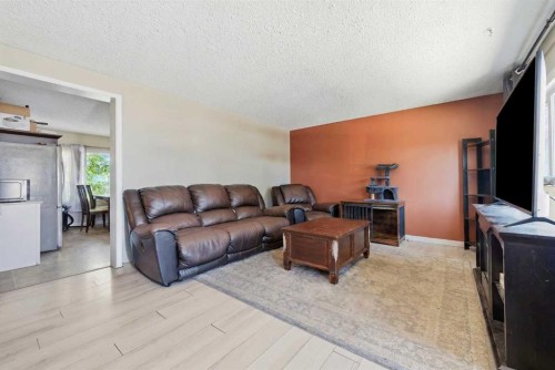 89 Spring Haven Close Se, Airdrie, AB 