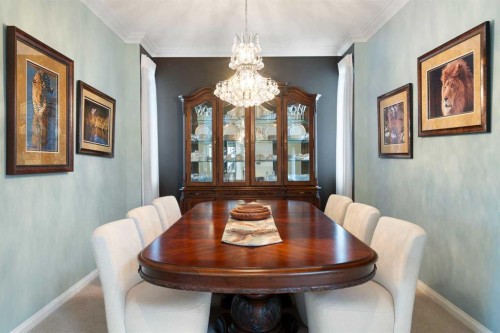 1649 Evergreen Hill Sw, Calgary, AB - Indoor Photo Showing Dining Room