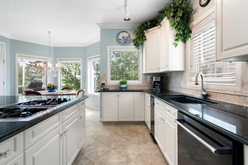 1649 Evergreen Hill Sw, Calgary, AB - Indoor Photo Showing Kitchen With Upgraded Kitchen
