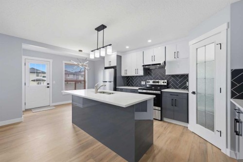 38 Saddleland Crescent Ne, Calgary, AB 