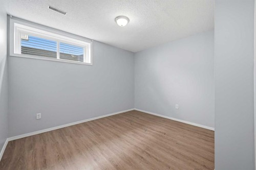 38 Saddleland Crescent Ne, Calgary, AB 