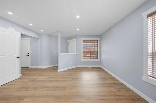 38 Saddleland Crescent Ne, Calgary, AB 