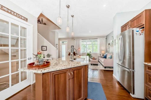 67 Mahogany Drive Se, Calgary, AB 