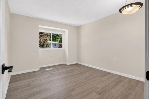 1816 Lynnover Road Se, Calgary, AB 