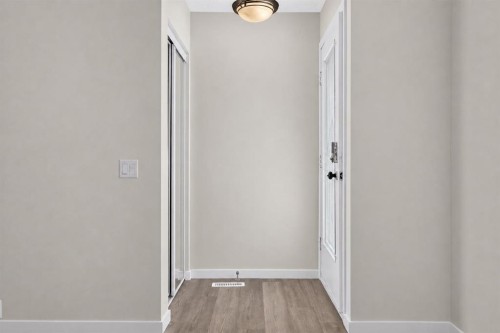 1816 Lynnover Road Se, Calgary, AB 
