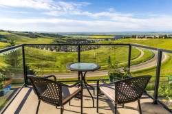 39 Glenvista Place Cochrane, AB T4C 2K2