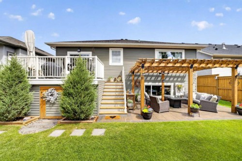 758 Stonehaven Drive, Carstairs, AB 