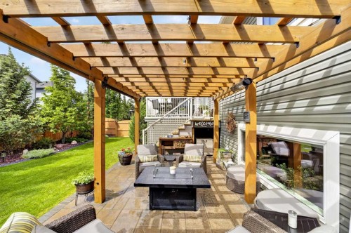 758 Stonehaven Drive, Carstairs, AB 