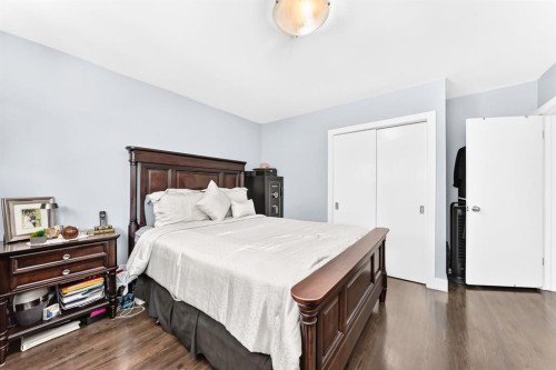 4803 5 Avenue Sw, Calgary, AB 