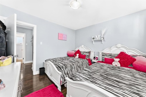 4803 5 Avenue Sw, Calgary, AB 
