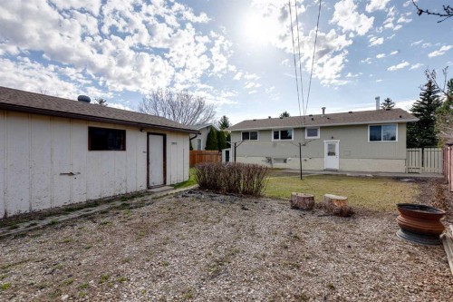248 Huntcroft Road Ne, Calgary, AB 