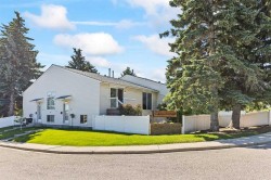 101 Sabrina Way SW Calgary, AB T2W 4J4