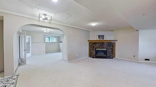 109 Edgebrook Gardens Nw, Calgary, AB 