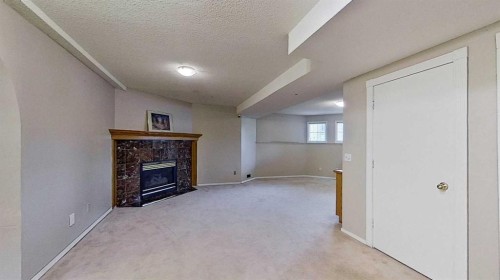 109 Edgebrook Gardens Nw, Calgary, AB 