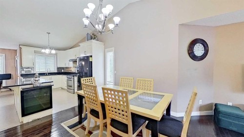 109 Edgebrook Gardens Nw, Calgary, AB 